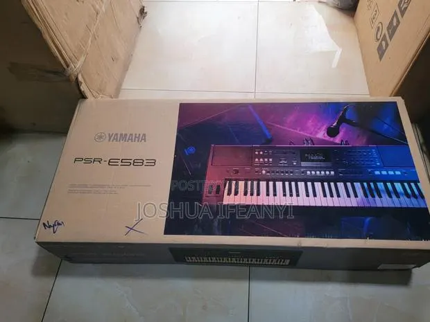 PSR E 583 Yamaha · Photo 1