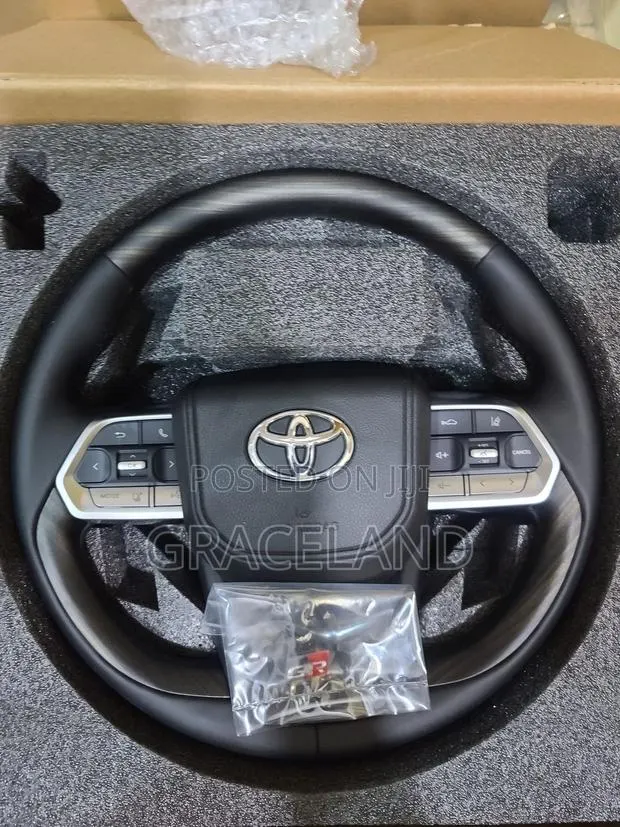 This Is Original Toyota Prado Steering Wheel 2020-2022 · Photo 1
