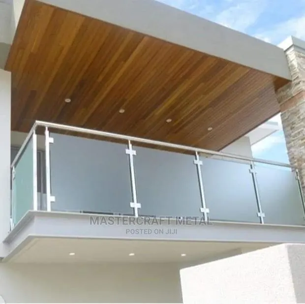 Strong Stainless Steel Glass Balustrade · Photo 1