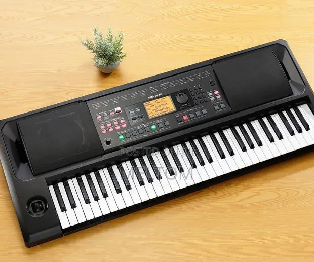 Korg Ek-50 Keyboard · Photo 1