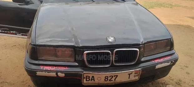 BMW 335i 1993 Black · Photo 1