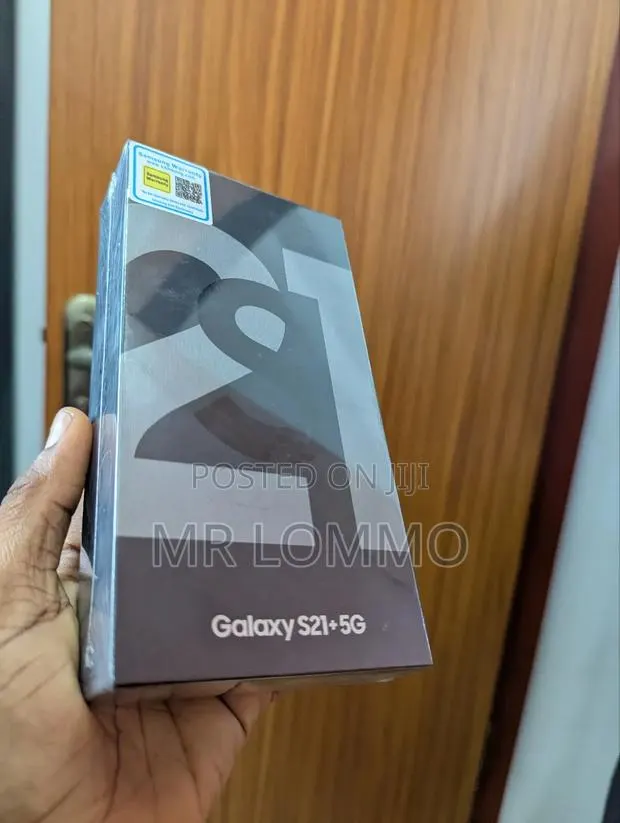 New Samsung Galaxy S21+ 5G 256 GB Black · Photo 1