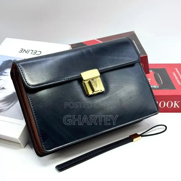 Mont Blanc Quality Leather Bags · Photo 1