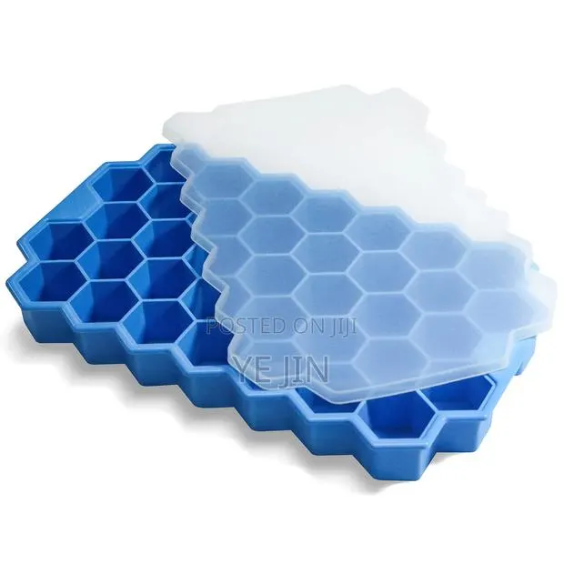 Silicone Honeycomb Ice Cube Maker Tray (37 Ice Cubes) · Photo 1
