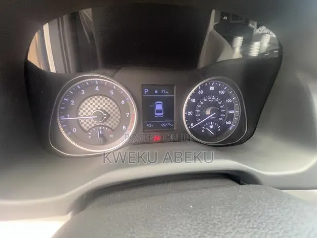 Hyundai Elantra SE 2020 Silver · Photo 1