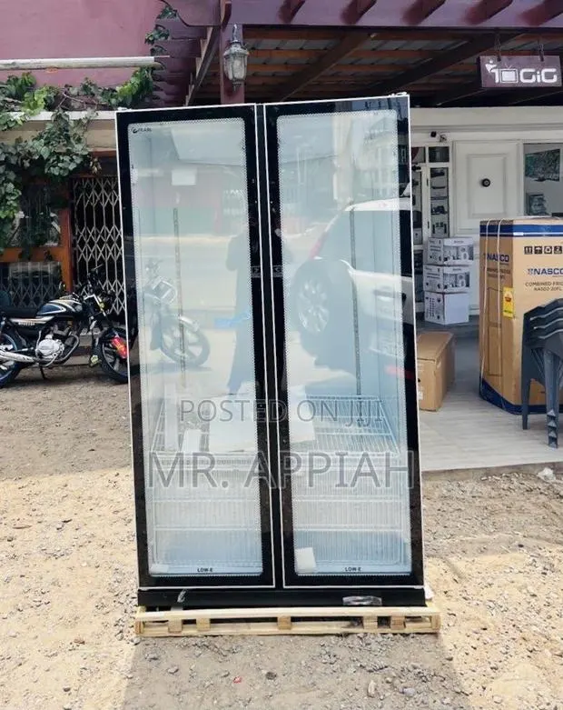 Super Classic Pearl 690Liters 2 Door Electric Display Fridge(Black) · Photo 1