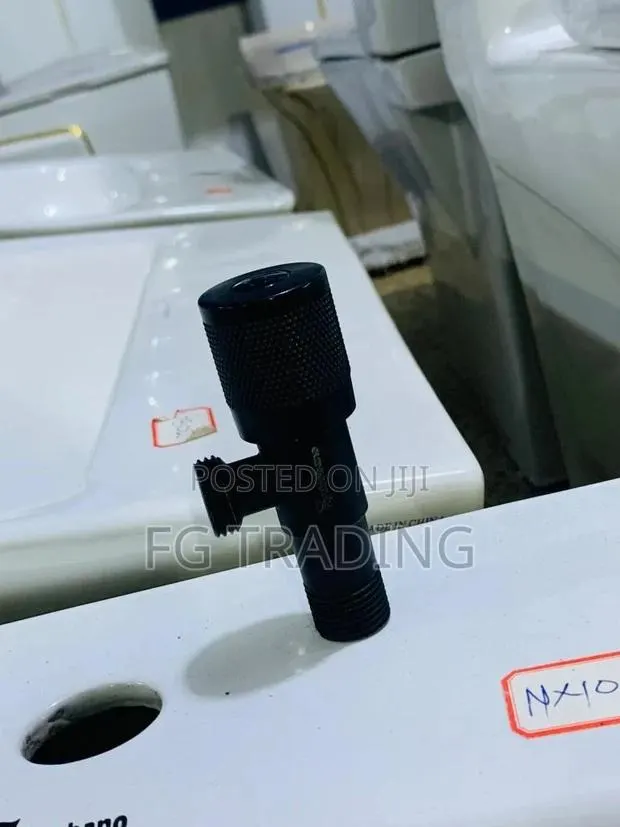 Angle Valve - Water Valves · Photo 1