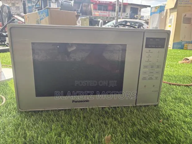Panasonic 20L Digital Compact Microwave Oven