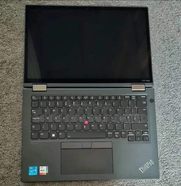 Laptop Lenovo ThinkPad x13 Yoga 8GB Intel Core i5 SSD 256GB · Photo 1