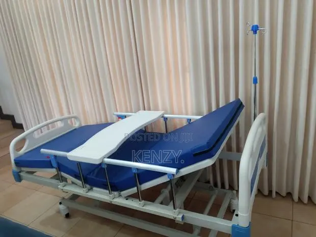 Hospital Bed (3 Crank) · Photo 1