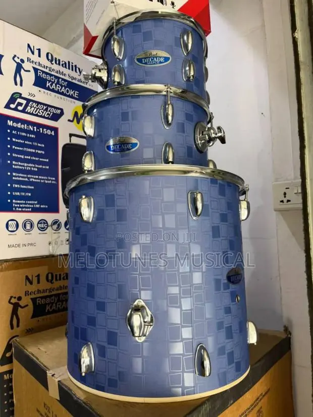 Pearl Drum With Cymbals and Stand (5set) · Photo 1