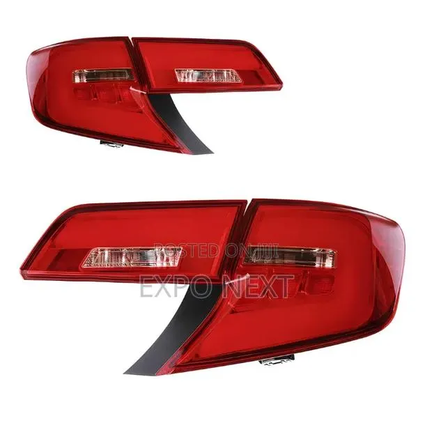 Toyota Camry 7th 2012-2014 Led Tail Lights · Photo 1