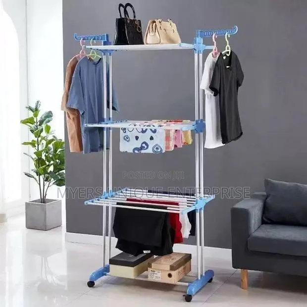 50kg Standing Cloth Hanger 4-Tier · Photo 1