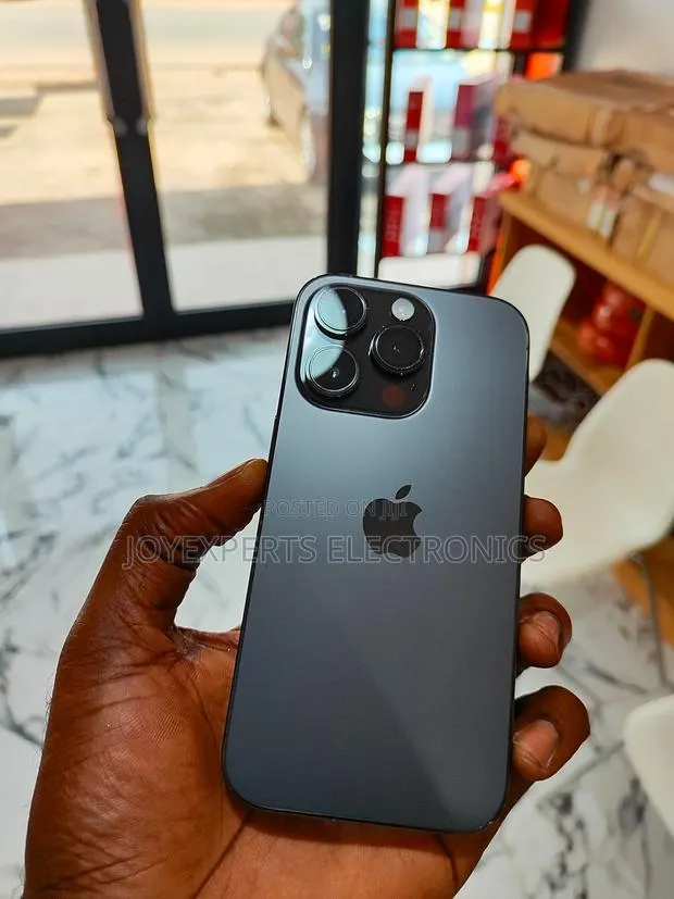 Apple iPhone 14 Pro 256 GB Graphite · Photo 1