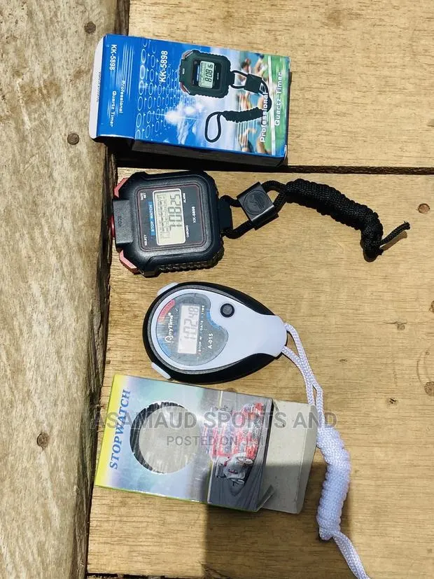 Original Stop Watch for Sport Person at Cool Price · Photo 1