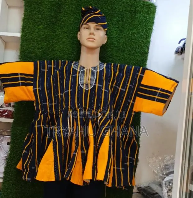 Quality Tryahu Handwoven Smocks – Cultural Fashion Redefined · Photo 1