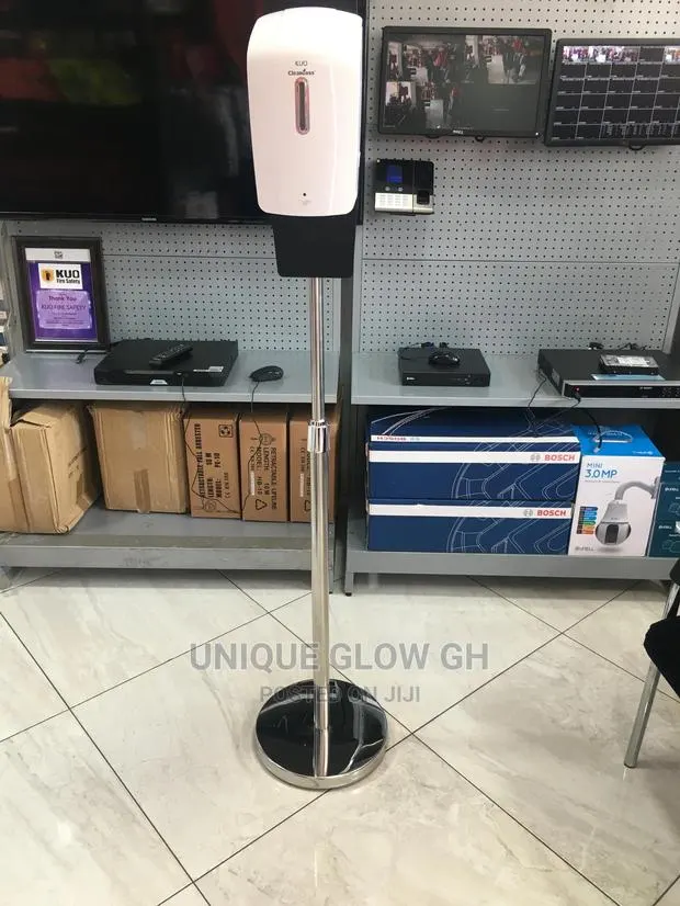 Automatic Sanitizer Dispenser With Durable Stand · Photo 1