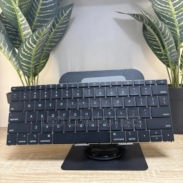 MacBook 12-Inch A1534 Keyboard – 2015–2017 · Photo 1