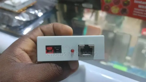 Starlink Gen3 Bypass 48V DC PoE Power Adapter · Photo 1