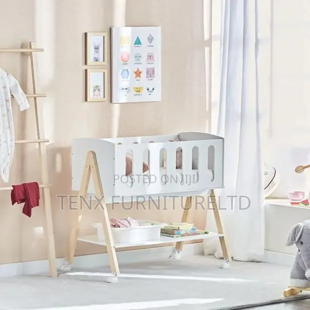 Baby Bed/Toddlers Bed With Mattress and Pillow · Photo 1