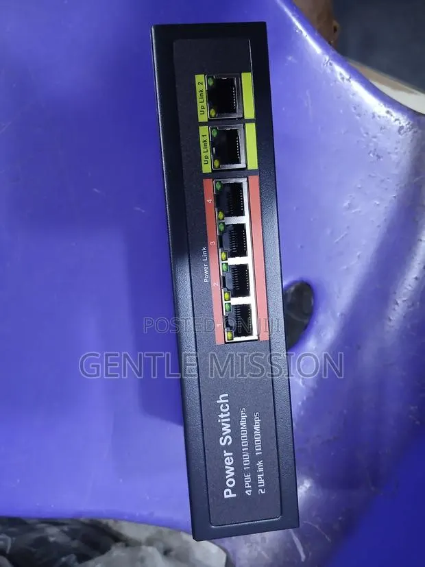 6 Port sSMART POE SWITCH · Photo 1