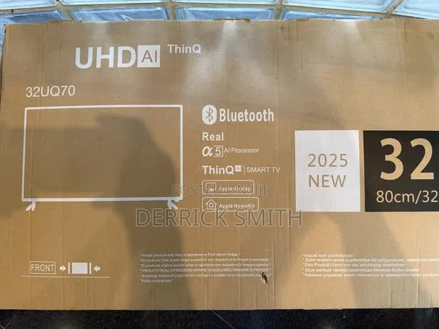 32 Inch(1600) and 43 Inches(3,000) · Photo 1