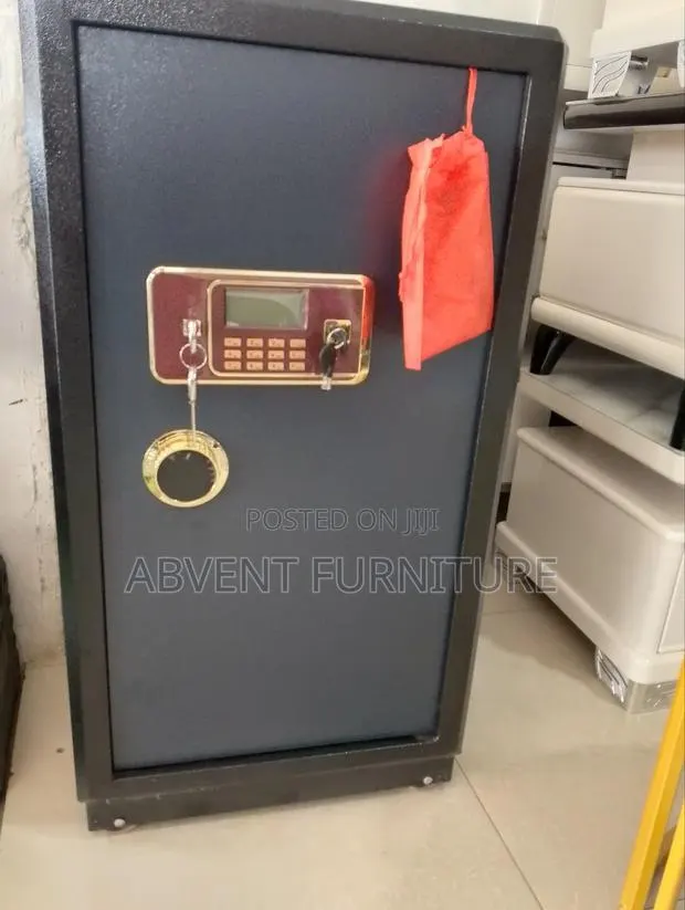 Authentic Money Safe · Photo 1