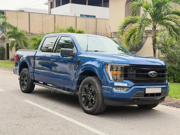 Ford F-150 XLT 2022 Blue · Photo 1