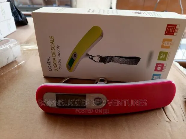 Portable Travel Luggage Fishing Scale 50kg With LCD Backlit · Photo 1