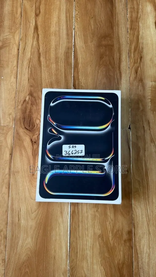 New Apple iPad (2025) 256 GB Gray · Photo 1