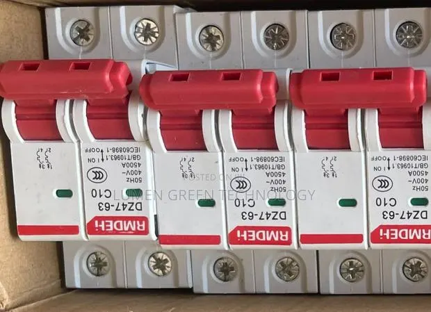 Mini High-Breaking-Capacity Circuit Breaker · Photo 1