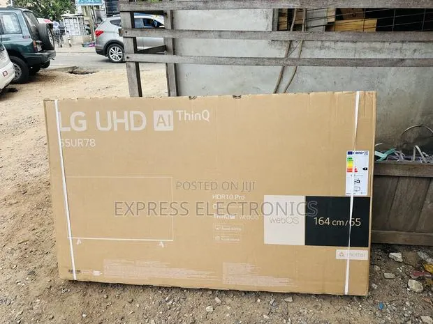 High Brightness Uhd Smart Glossy 65”Ur780 Lg · Photo 1