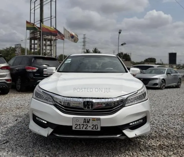 Honda Accord Sport 4dr Sedan FWD (2.4L 4cyl 2A) 2016 White