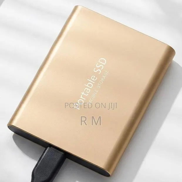 Universal Portable SSD 2TB · Photo 1