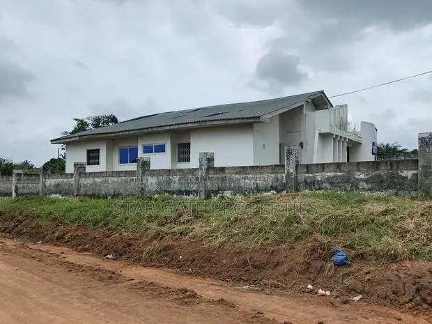 5bdrm House in Ejisu-Juaben Municipal for sale · Photo 1