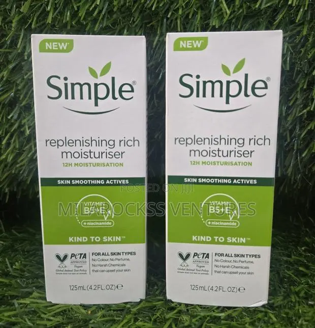 Simple Replenishing Rich Moisturizer. 125ml. · Photo 1