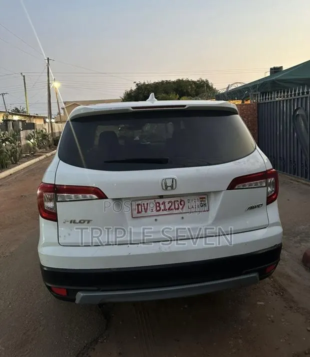 Honda Pilot EX-L AWD 2020 White · Photo 1