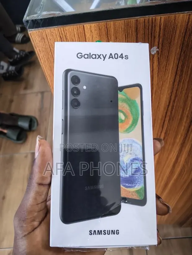 New Samsung Galaxy A04s 128 GB Black · Photo 1