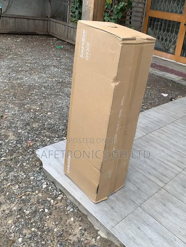 Newly Virtual Bluetooth Samsung 9.1.4ch Hw-Q930f 540 Watts Soundbar · Photo 1