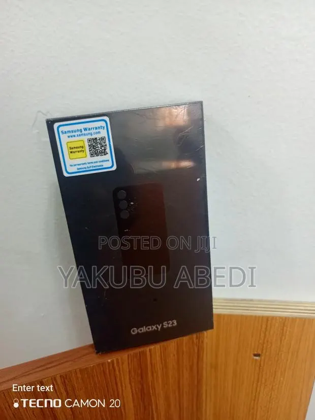 New Samsung Galaxy S23 256 GB Black · Photo 1