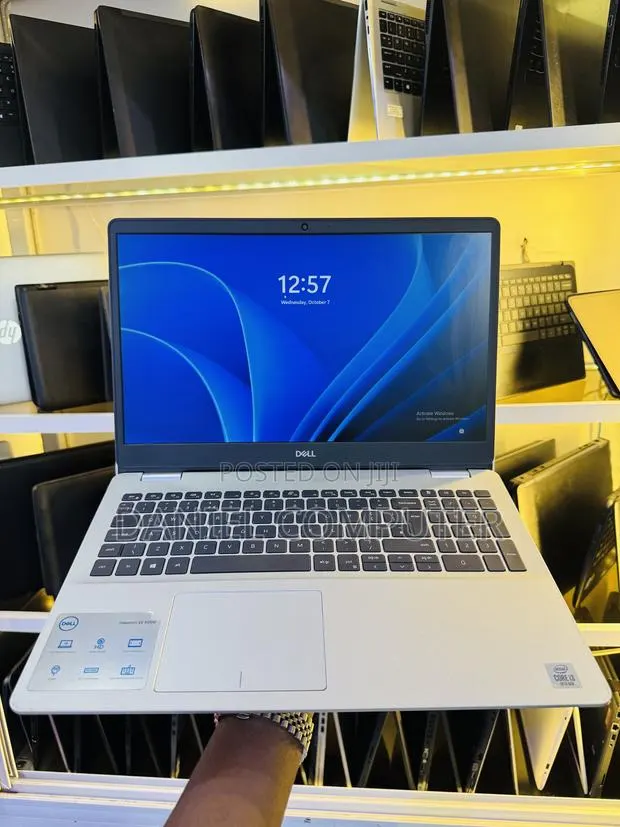 Laptop Dell Inspiron 5559 8GB Intel Core i3 SSD 256GB