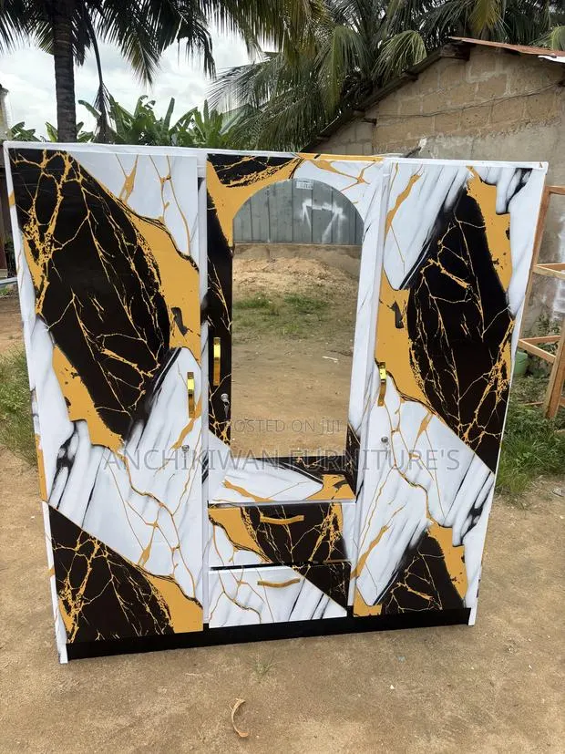 Wadrobe SKR Design (Cash on Delivery) · Photo 1