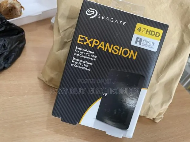Rescuè Data Seagate 4tb Harddrive · Photo 1