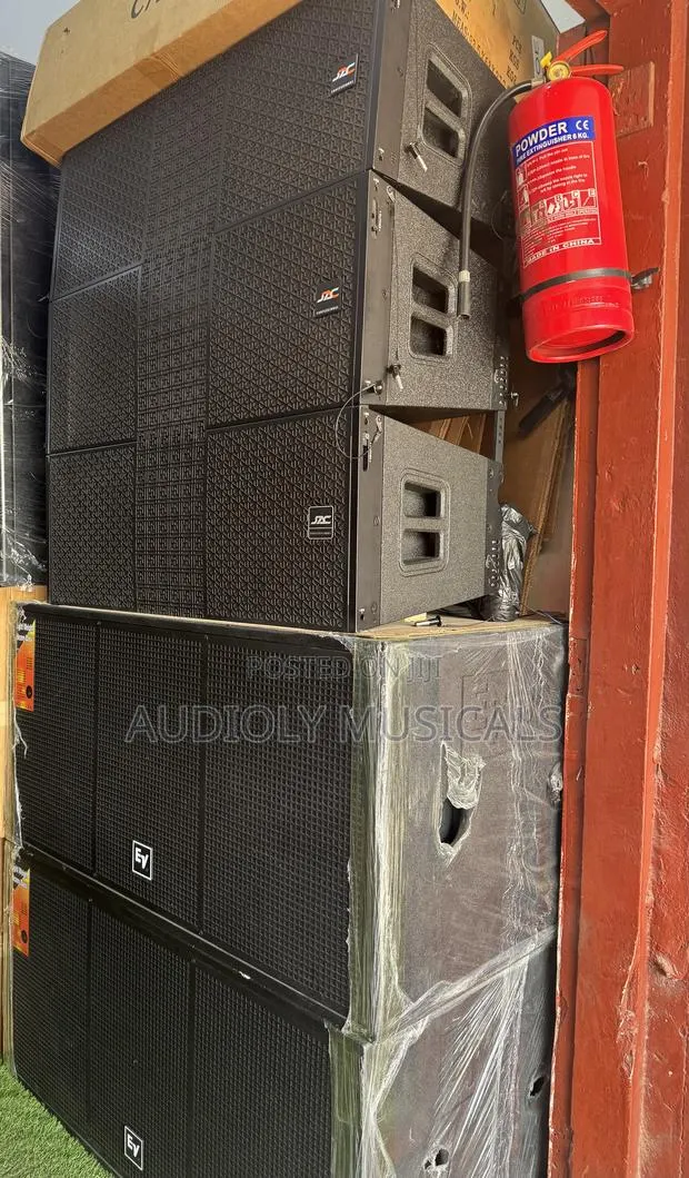 Jac 12 Inches Line Arrays With Ev Double Sub Speakers · Photo 1