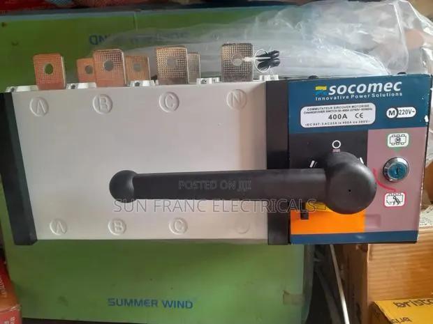 400amps Industrial Automatic Transfer Switch · Photo 1