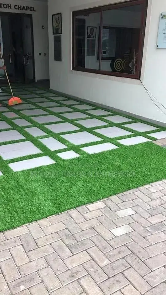 Quality Artificial Carpet Grass · Photo 1