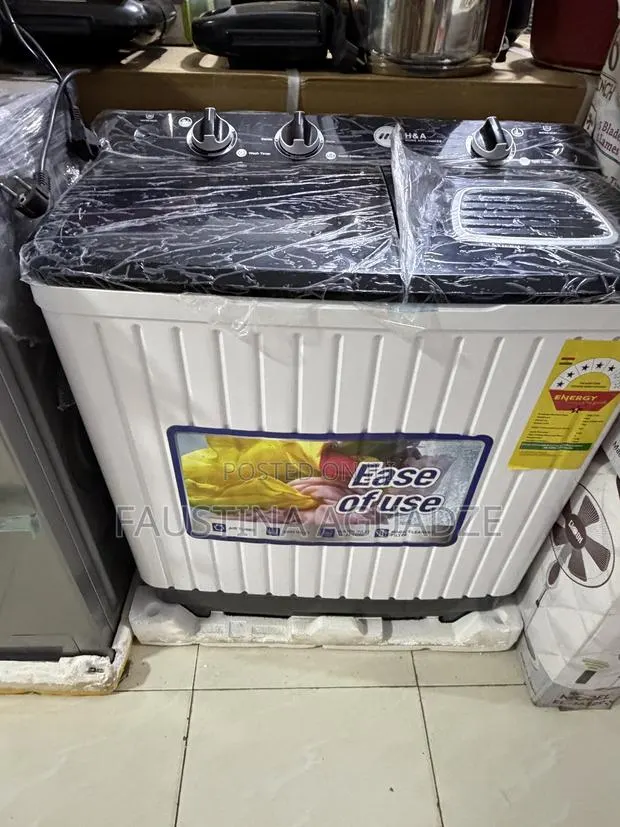 H a 7kg Twin Tab Washing Machine · Photo 1