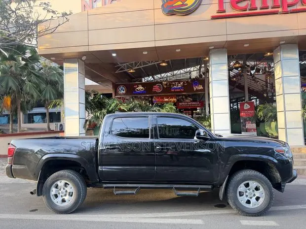 Toyota Tacoma TRD Pro 2021 Black · Photo 1
