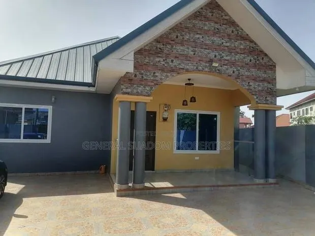 3bdrm House in Suadom Properties, Oyarifa for Sale · Photo 1