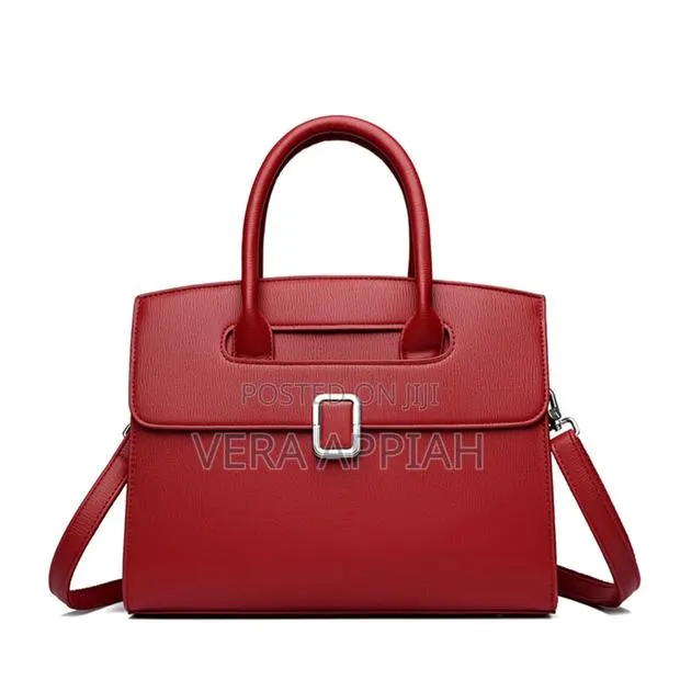 Classic Ladies Bag · Photo 1